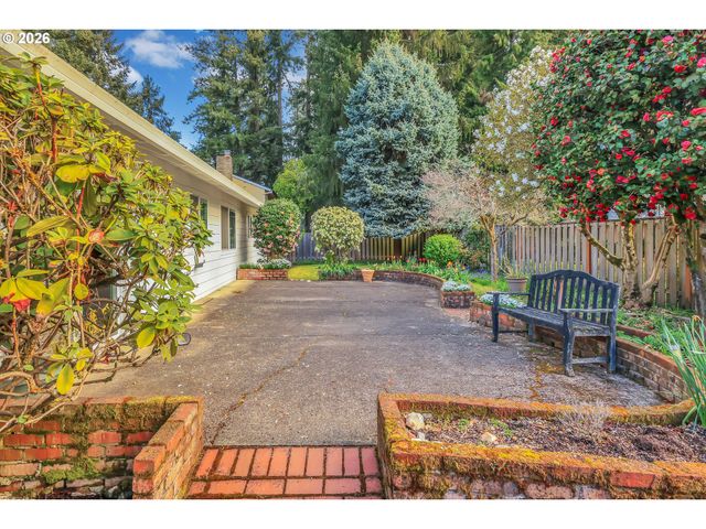 6980 Sw 130TH Ave, Beaverton, OR 97008