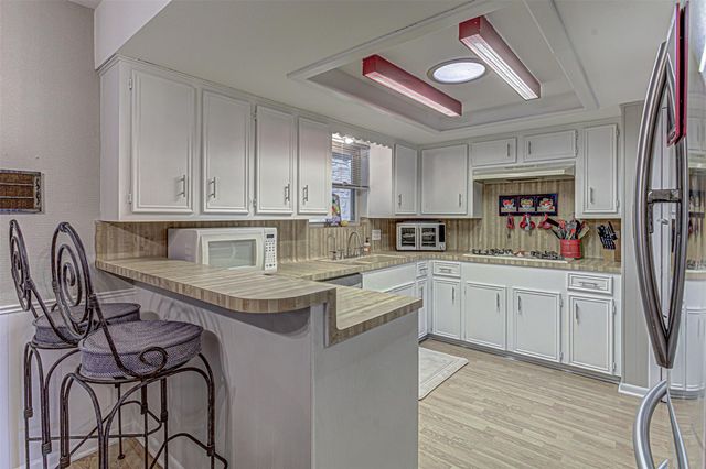 1303 Oak Shadows CIR, Austin, TX 78758