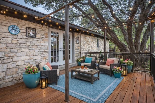 1303 Oak Shadows CIR, Austin, TX 78758