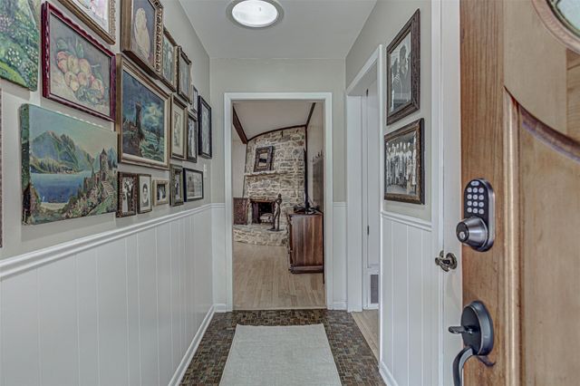 1303 Oak Shadows CIR, Austin, TX 78758