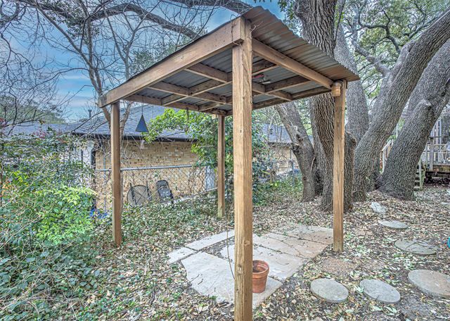 1303 Oak Shadows CIR, Austin, TX 78758