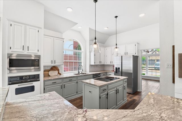 3000 Brush Creek Lane, Flower Mound, TX 75028