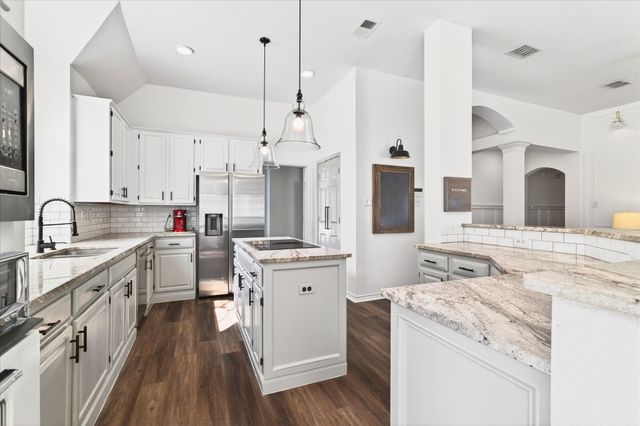 3000 Brush Creek Lane, Flower Mound, TX 75028