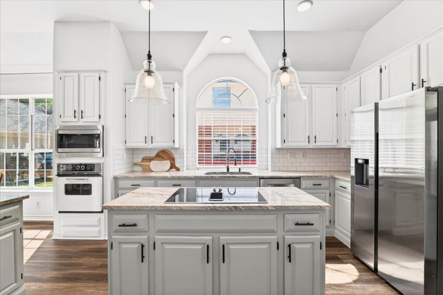 3000 Brush Creek Lane, Flower Mound, TX 75028