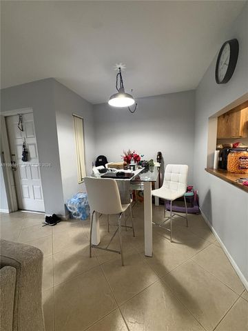 718 Sunny Pine Way D1, Greenacres, FL 33415