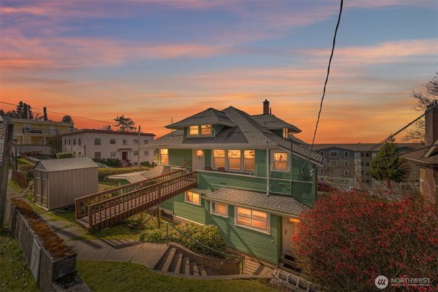 900 N Garden, Bellingham, WA 98225