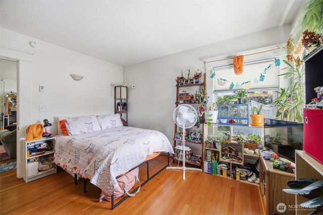 900 N Garden, Bellingham, WA 98225