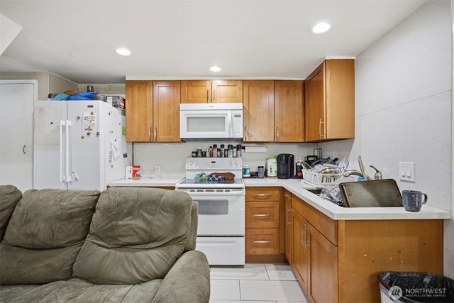 900 N Garden, Bellingham, WA 98225