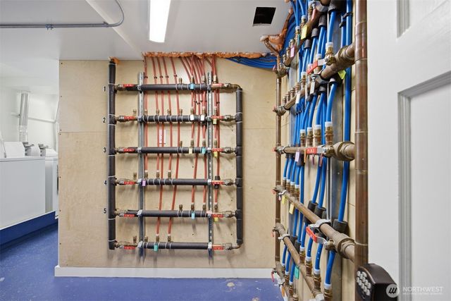 900 N Garden, Bellingham, WA 98225