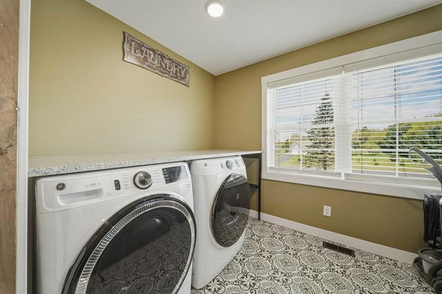 11378 121st Street, Chippewa Falls, WI 54729