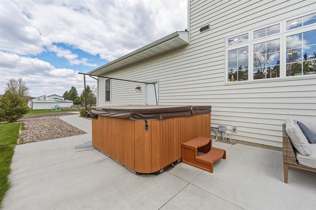 11378 121st Street, Chippewa Falls, WI 54729
