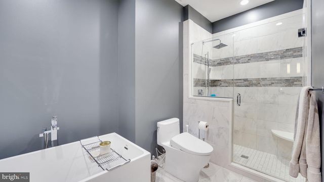 1625 SLOAN WAY, Ambler, PA 19002