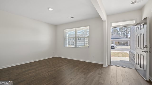 8593 Secretariat Drive, Lithonia, GA 30058