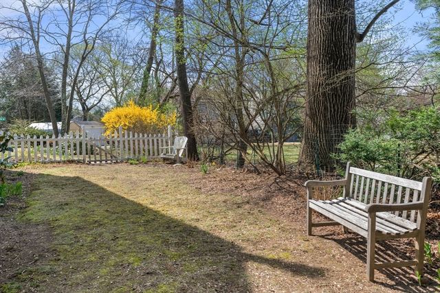 26 Buena Vista Road, Wellesley, MA 02482