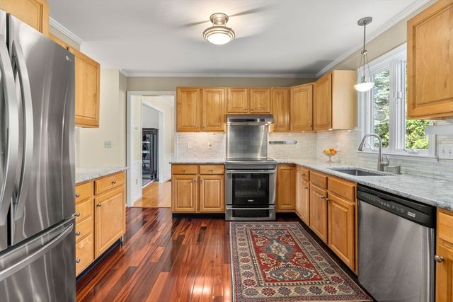 26 Buena Vista Road, Wellesley, MA 02482