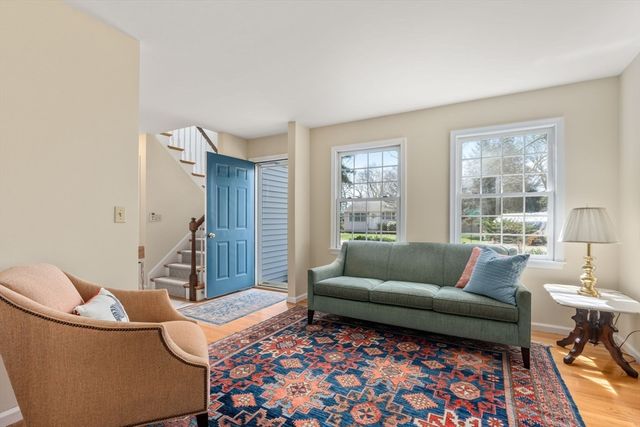 26 Buena Vista Road, Wellesley, MA 02482