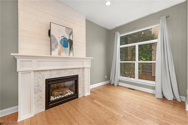 5512 Saint Stephens Court, Cleveland, OH 44102