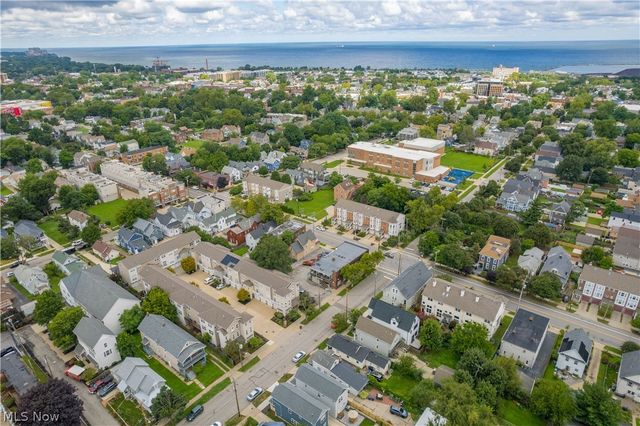 5512 Saint Stephens Court, Cleveland, OH 44102