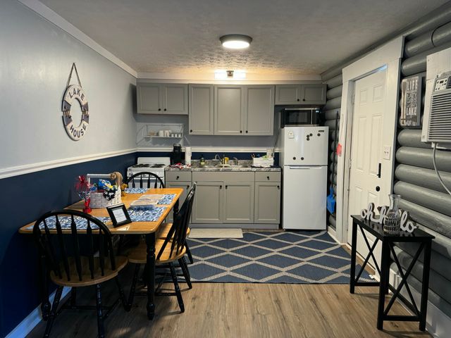 81 Lee's Ford Dock Road 3, Nancy, KY 42544