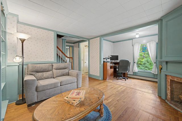 52 Chase Street, Sunapee, NH 03782