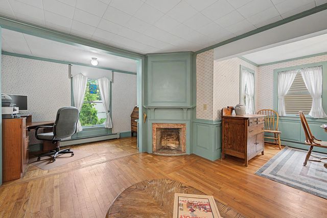 52 Chase Street, Sunapee, NH 03782