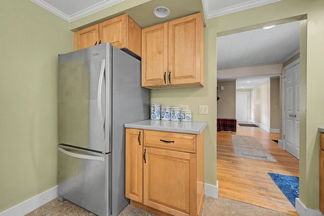 52 Chase Street, Sunapee, NH 03782