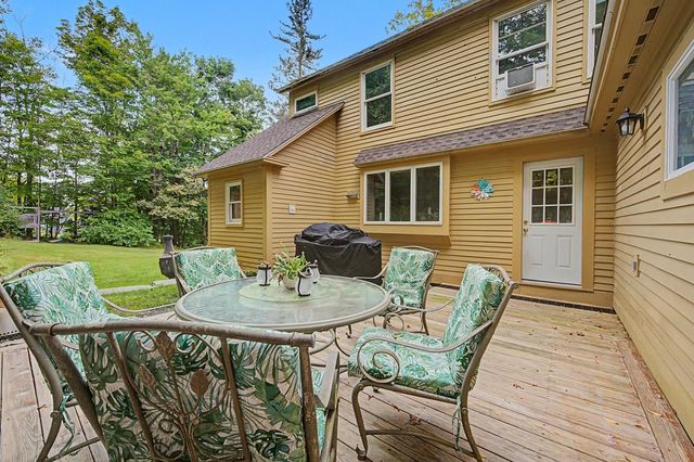 52 Chase Street, Sunapee, NH 03782
