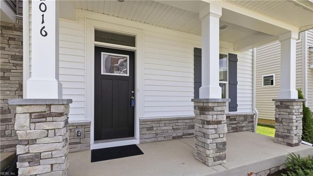 1535 Waltham LN, Newport News, VA 23608