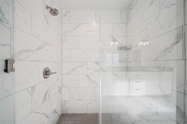 27608 E 109th Street E, Coweta, OK 74429