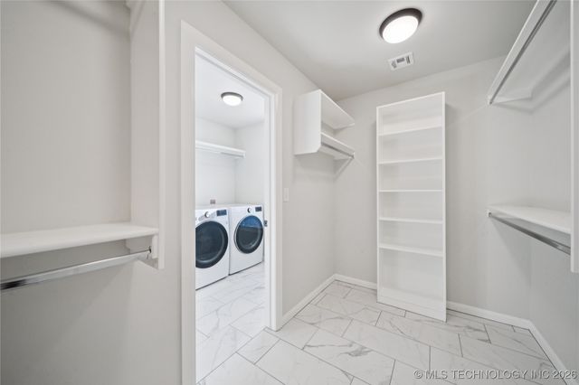 27608 E 109th Street E, Coweta, OK 74429