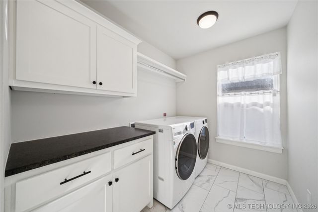 27608 E 109th Street E, Coweta, OK 74429