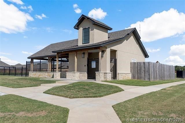 27608 E 109th Street E, Coweta, OK 74429