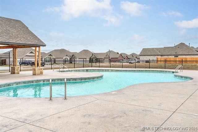 27608 E 109th Street E, Coweta, OK 74429