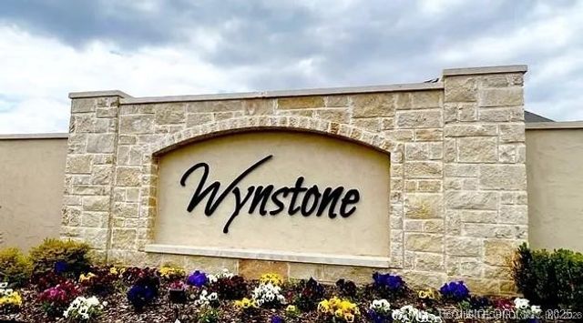 27608 E 109th Street E, Coweta, OK 74429