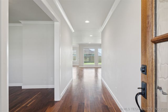 27608 E 109th Street E, Coweta, OK 74429