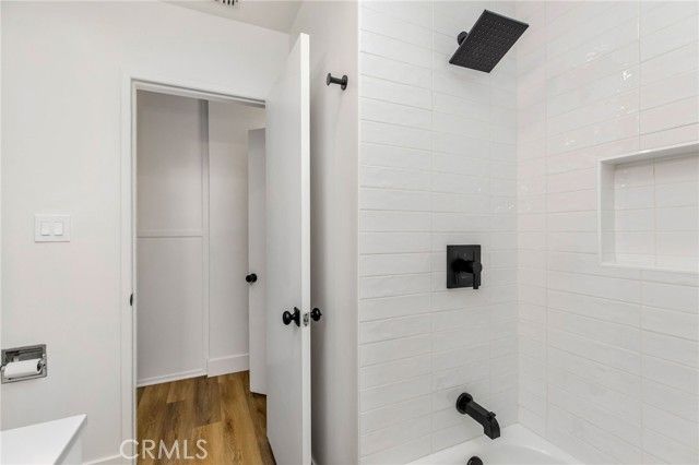 16642 Los Alimos Street, Granada Hills (los Angeles), CA 91344