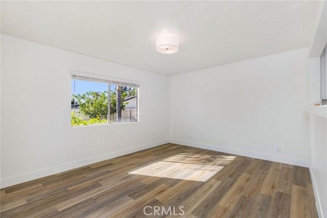 16642 Los Alimos Street, Granada Hills (los Angeles), CA 91344