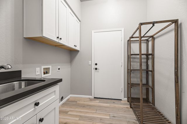 7424 E THUNDERHAWK Road, Scottsdale, AZ 85255