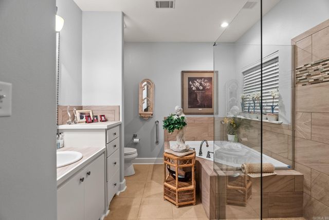 7 Crystal Mountain Cove, Maumelle, AR 72113