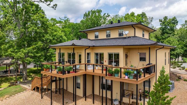 7 Crystal Mountain Cove, Maumelle, AR 72113