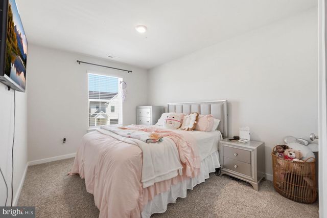 156 WOOD WALK AVE, La Plata, MD 20646