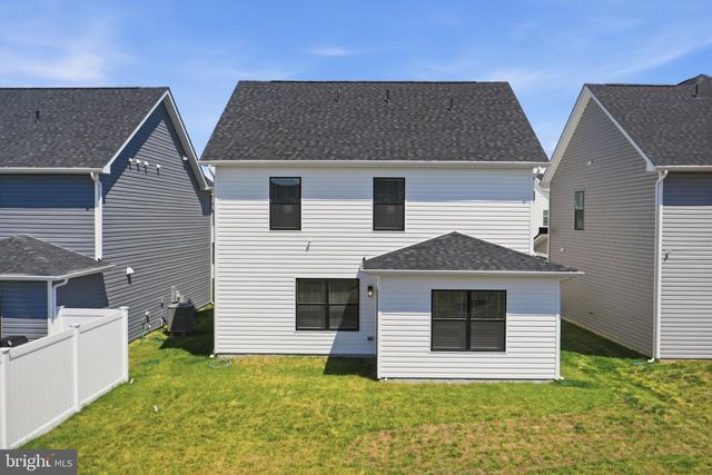 156 WOOD WALK AVE, La Plata, MD 20646