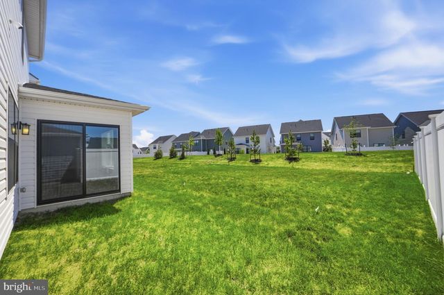 156 WOOD WALK AVE, La Plata, MD 20646