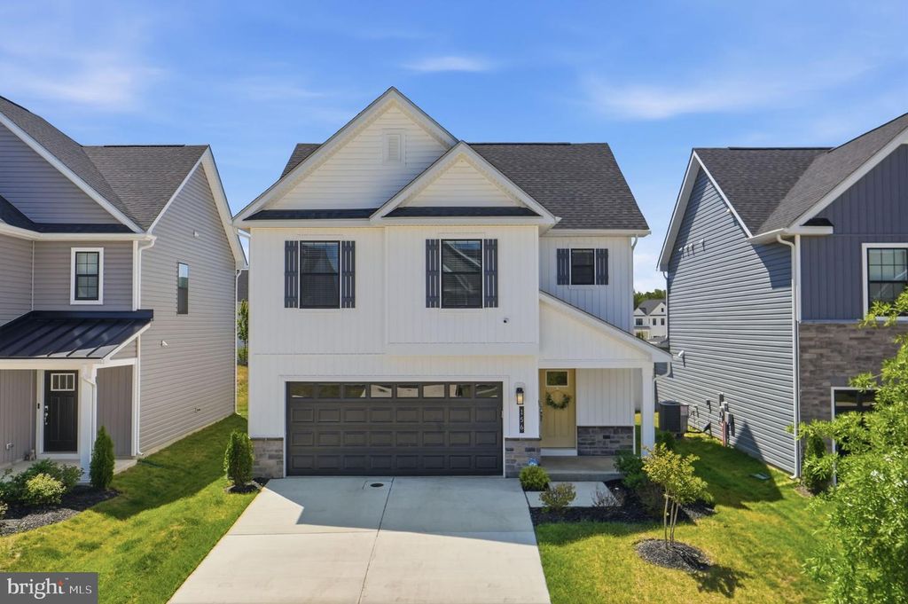 156 WOOD WALK AVE, La Plata, MD 20646