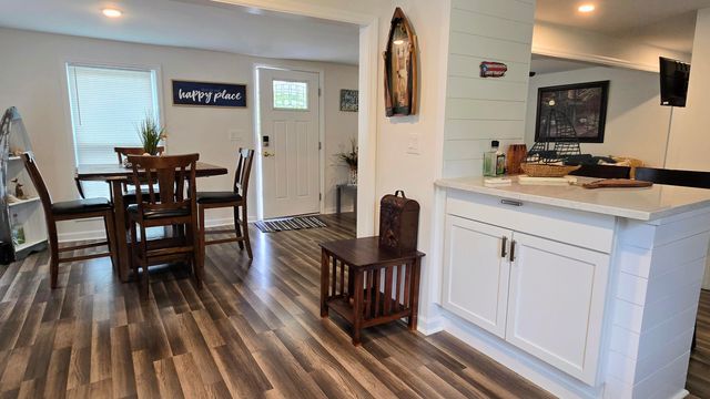 8495 Old Number Six Highway, Santee, SC 29142