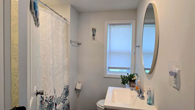 8495 Old Number Six Highway, Santee, SC 29142