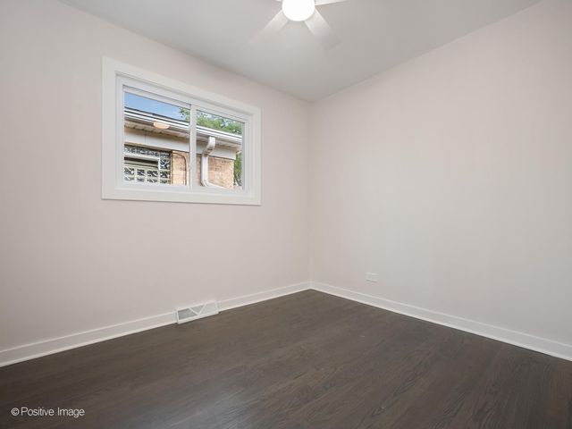 9136 S Union Avenue, Chicago, IL 60620