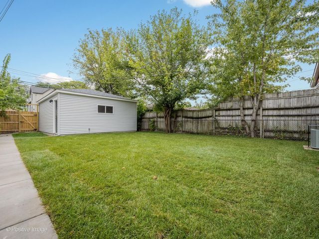 9136 S Union Avenue, Chicago, IL 60620