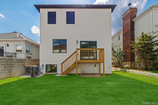 197 Finlay Street, Staten Island, NY 10307