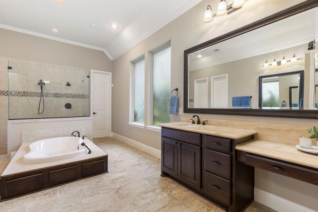 27015 Hidden Grove Landing Drive, Spring, TX 77386